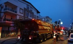 Kepez'de apartmanda yangın paniği!