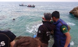 Antalya'da denize giren genç boğuldu