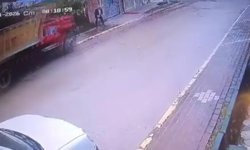 Freni boşalan kamyon dehşet saçtı