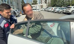 Kolonya içip dehşet saçtı