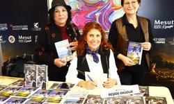 En büyük ilgi Antalyalı yazara