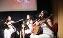 'Kadın Kadına Türküler Konseri'ne yoğun ilgi