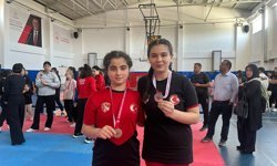 Serikli güreşçilerden 2 madalya