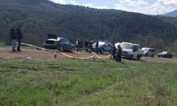 Tamir ettiği otomobilin altında kalarak öldü