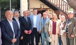 Milletvekili Arı Kültür Evi’ni gezdi
