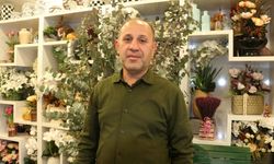 Anneye saksı çiçeği, eşlere buket