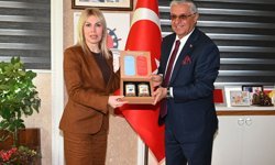 Rektör Özkan, Kemer'de