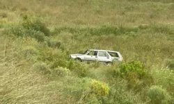 Manavgat'ta otomobil 40 metrelik şarampolden uçtu