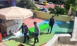 Hostel odasında ölü bulundu