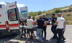 Manavgat'ta devrilen traktörden mucize kurtuluş