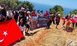 Kumluca'da anlamlı yürüyüş