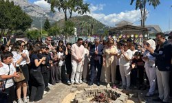 Kemer'de Hıdırellez ateşi yakıldı