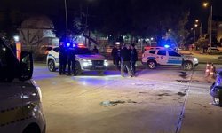Akaryakıt istasyonunda bıçaklı kavga: 1 ölü, 2 yaralı