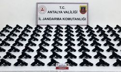 Serik'te ruhsatsız silah operasyonu
