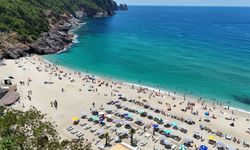 Alanya'da sahiller doldu