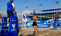 Alanya'da plaj voleybolu heyecanı