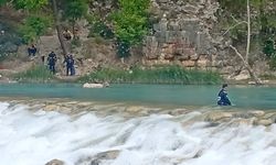 Manavgat’ta acı olay: Akıntıya kapılan genç aranıyor!