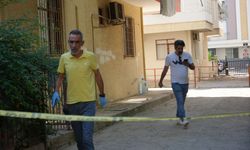 Öğretmen eşini ve kayınpederini öldürdü