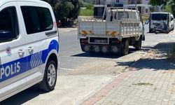 Kamyonet ile motosiklet çarpıştı