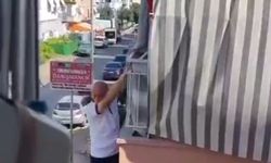 İtfaiye merdiveniyle kurtarıldı