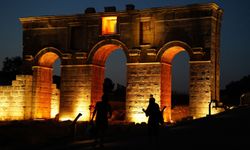 Patara Antik Kenti'nde gece yolculuğu