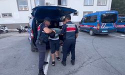 Manavgat'ta terör örgütü propagandasına 2 gözaltı