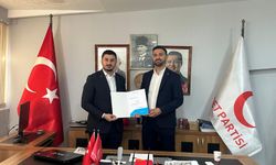 Saadet Antalya Gençlik Kolları'nda bayrak değişimi