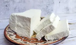 Peynirde listeria alarmı