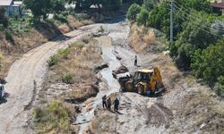 Korkuteli Belediyesi yaraları sarıyor