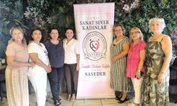 Antalya'da sanatsever kadınlar birleşti