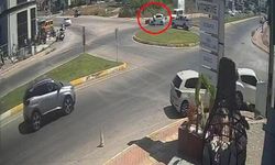 Manavgat'ta kavşakta kaza
