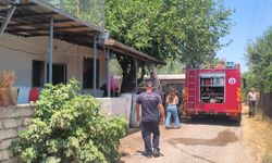 Eşine sinirlendi evi yaktı