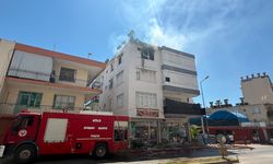 Serik'te apartman yangınında 2 kişi dumandan etkilendi