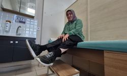 İlk ayakkabısını 51 yaşında giyebildi