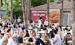 Engelsiz Kafe'de aşure etkinliği
