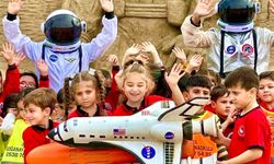 Çocuklar astronotlarla buluşmak için yarışacak