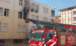 Manavgat'ta dairede yangın