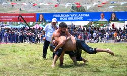 Feslikan'da başpehlivan Erkan Taş