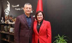 Antalya'da CHP'den YENİ Parti'ye ilk geçiş
