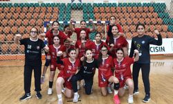 Kepezli minikler namağlup şampiyon