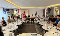 Antalya sıcakları siyaseti de vurdu: Anahtar Parti'den 15 gün mola
