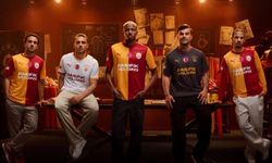 Galatasaray formalarını tanıttı