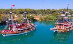 Denizlerde plastik alarmı devam ediyor: Tekne turlarına sıkı denetim çağrısı
