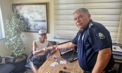 Kayıp çanta sahibine teslim edildi