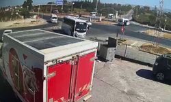 Manavgat'ta tur midibüsü kaza yaptı