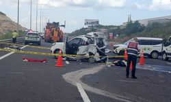 Otoyolda feci kaza: 2 ölü, 6 yaralı