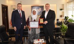 Korkuteli'de anlamlı bağış