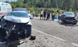 Antalya'da feci kaza: 1 ölü, 3 yaralı