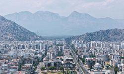 Antalya'da sıcak ve nem bunalttı