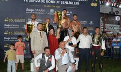 Korkuteli'de başpehlivan Batmaz oldu